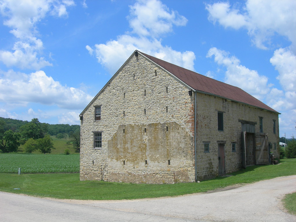The Gehlen Barn St Donatus, Iowa Constructed in 1839 by Pe… Flickr