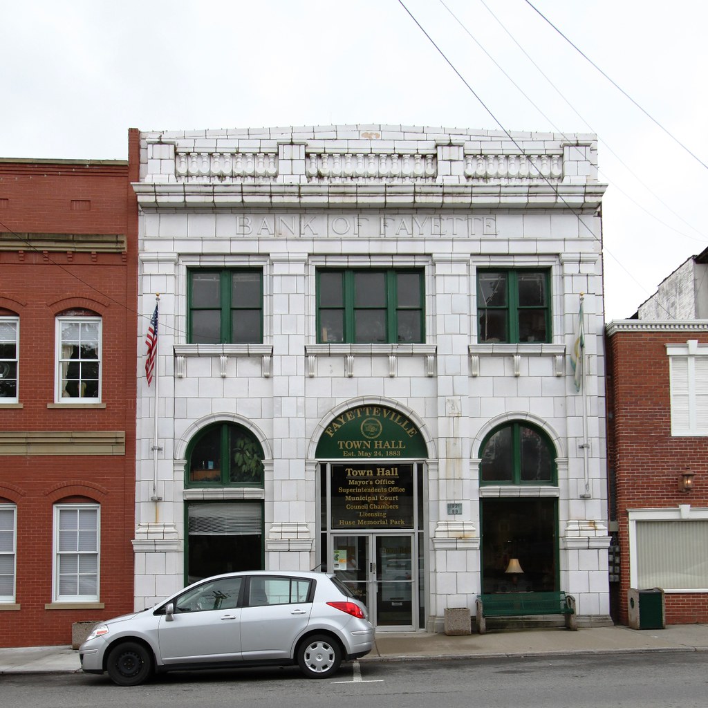 City hall IMG_2323 Fayetteville City Hall, formerly Bank o… Flickr