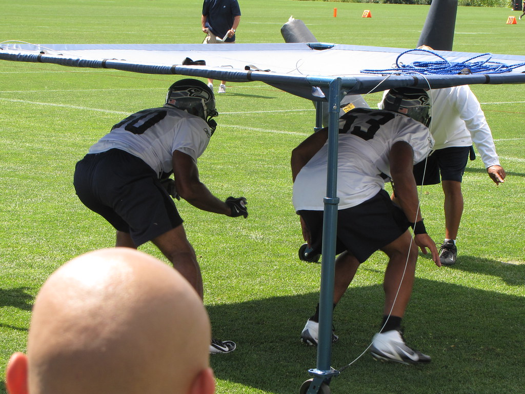 Linebacker drills with Malcolm Smith and KJ Wright Flickr