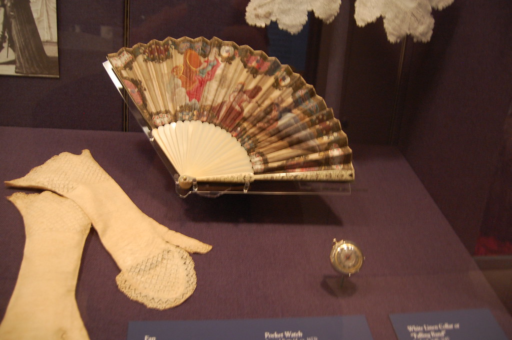 Williamsburg Accessories Katherine Flickr