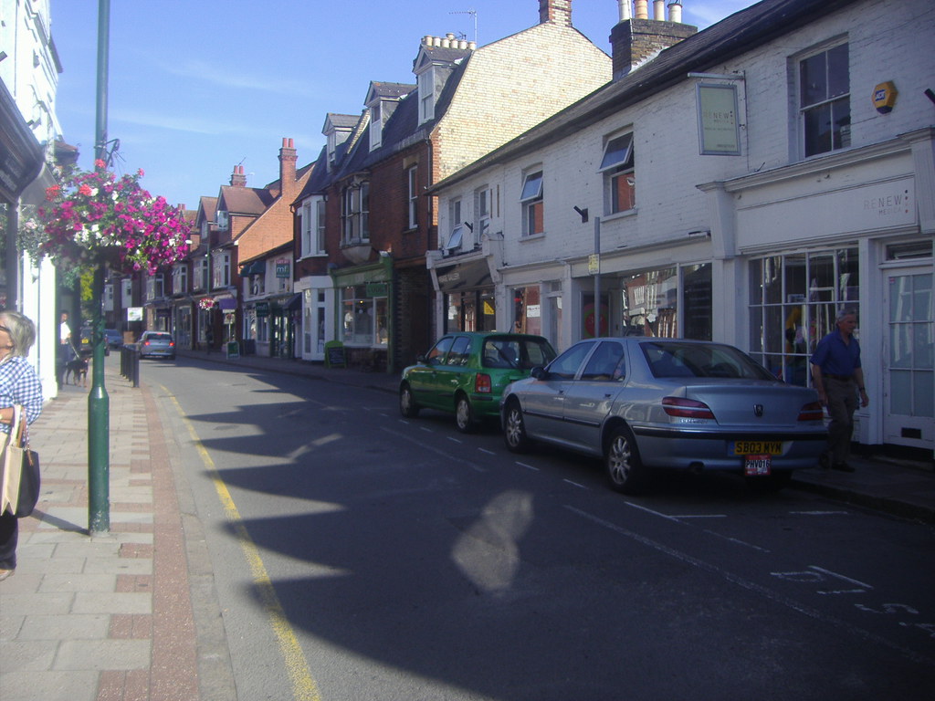 Baker Street Weybridge David Howard Flickr