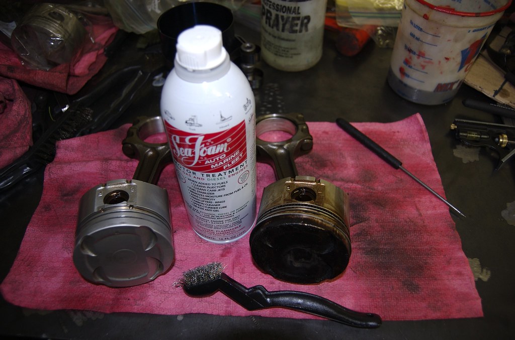 cleaning pistons Dave Stevens Flickr