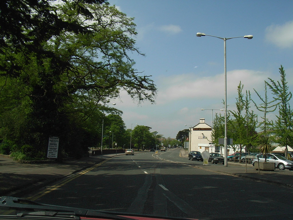 BARRACK RD. CHRISTCHURCH. DORSET. MAY 2007 a photo on Flickriver
