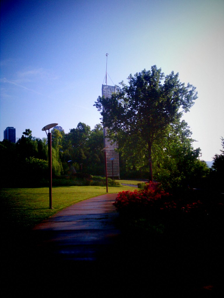 Friendship Park Along the OHio RIver. Thadd F. Flickr