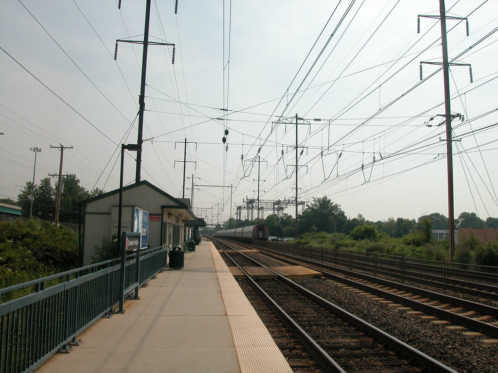 20030702 12 Amtrak Cornwells Heights, PA David Wilson Flickr