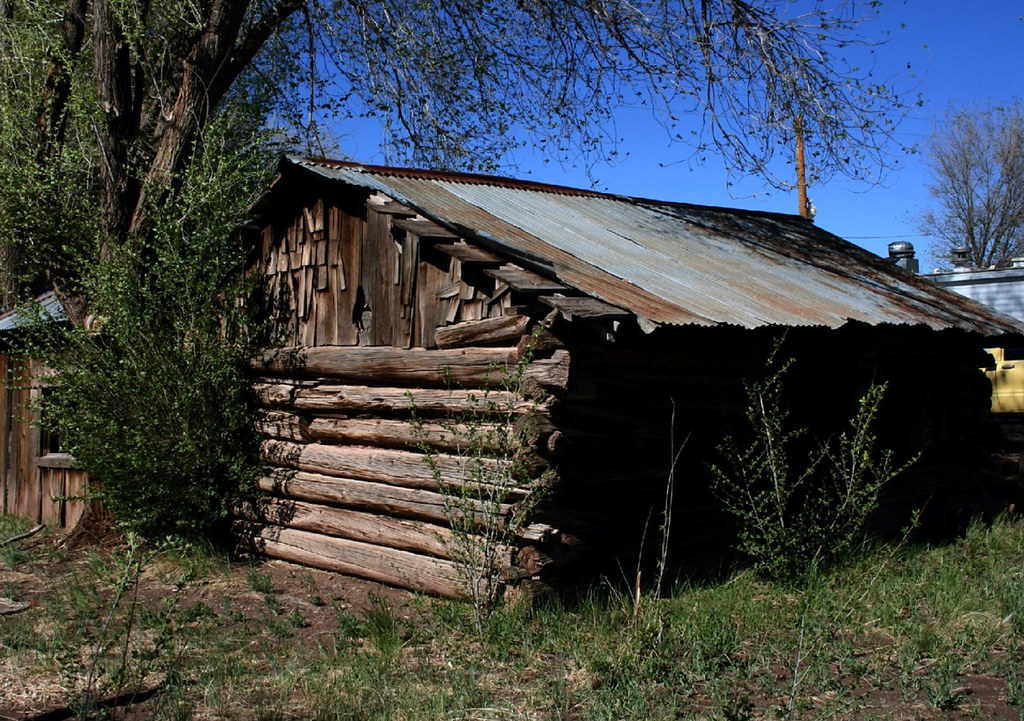 Log Cabin Log cabin Springerville, Arizona.... Midnight Believer
