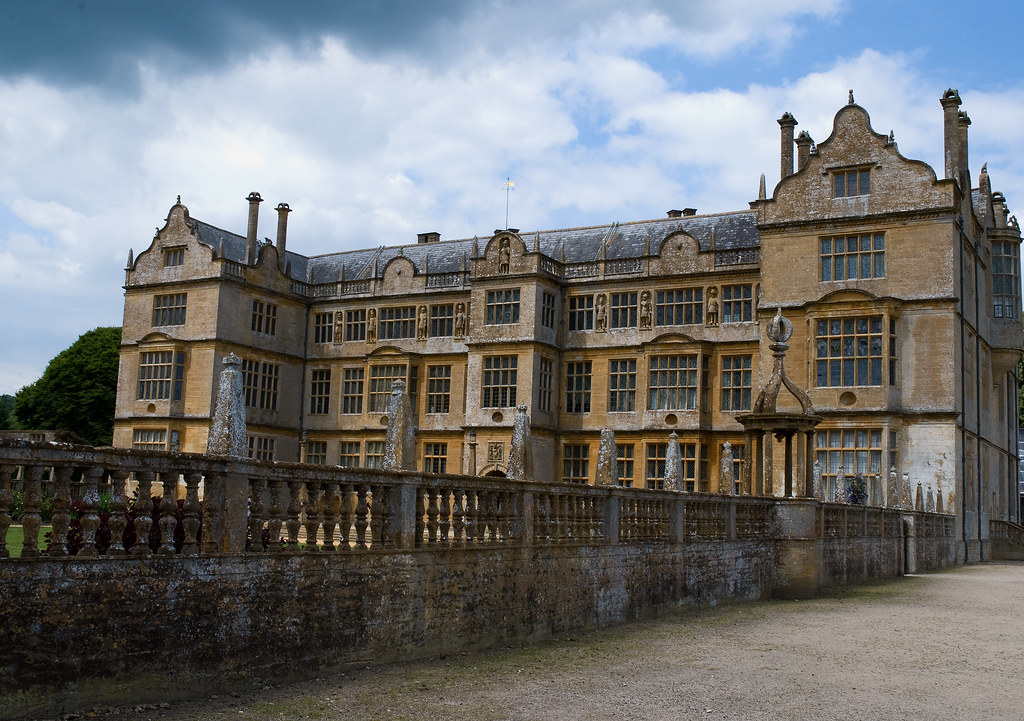 Montacute House NT The house was built 15981601 by Sir