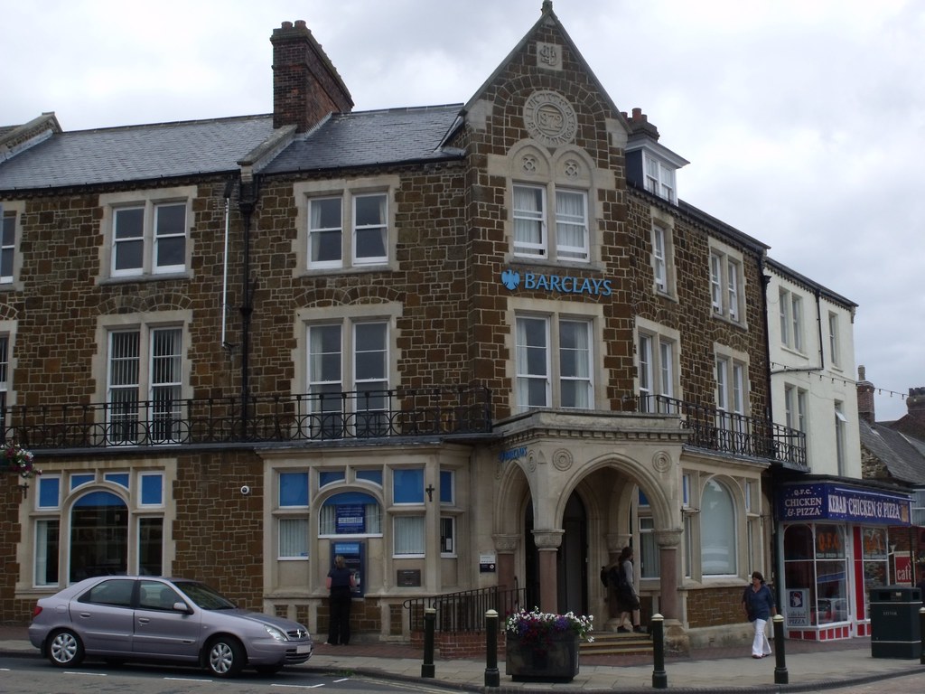 Barclays Bank, Victoria Buildings Hunstanton The shoppin… Flickr