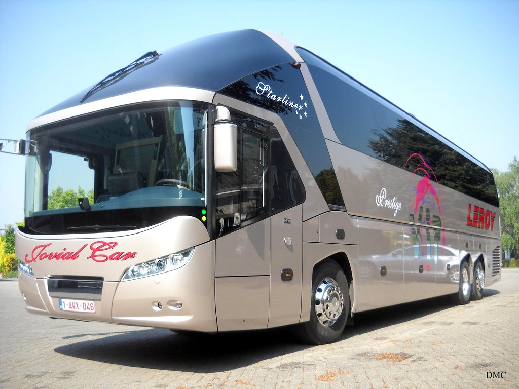 Nouvel autocar Prestige Royal Class Bruxelles Tournai Agence de Voyages Leroy Le
