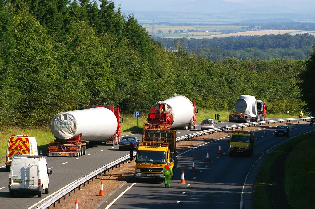 Abnormal loads & Roadworks A9 near Perth Scotland Motorist… Flickr