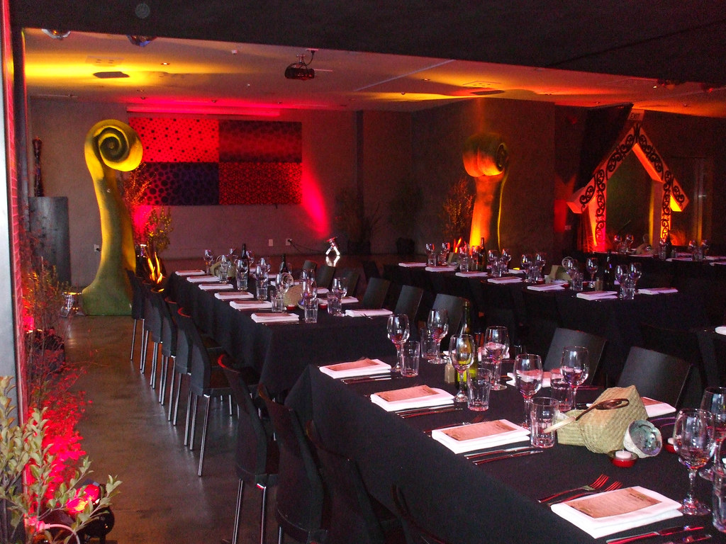 hqnz for beds r us.jpg Kiwiana theme by HQNZ Flickr