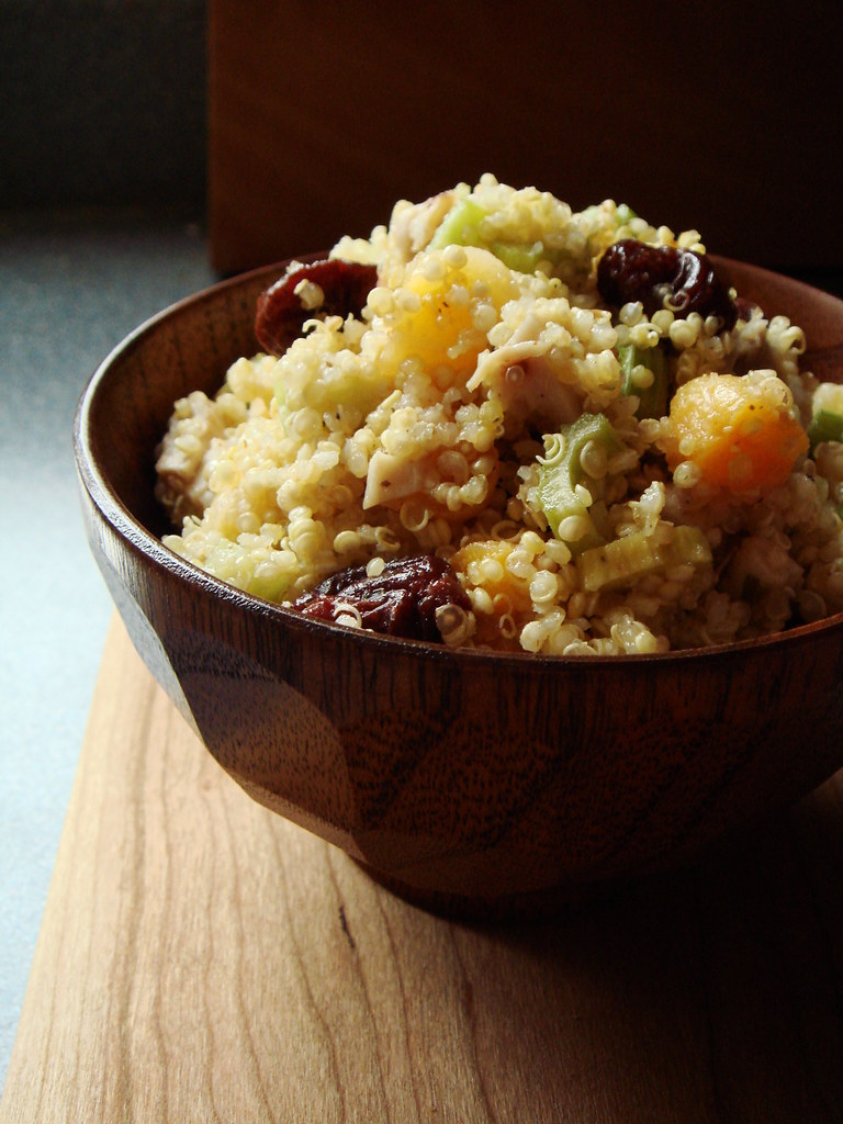 Chicken Quinoa Salad with Dried Fruit Quinoa salad with pa… Flickr