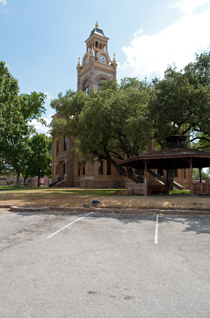Llano County Courthouse Llano County Courthouse in Llano, … Flickr