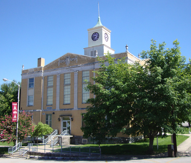 Jackson County Courthouse (Gainesboro, Tennessee) a photo on Flickriver
