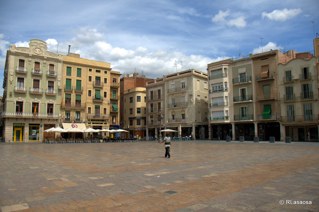 Reus, Tarragona Reus es una ciudad situada en la provincia… Flickr