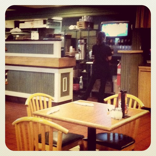 Just ordered sweet tea. The very nice waitress asked me if… Flickr