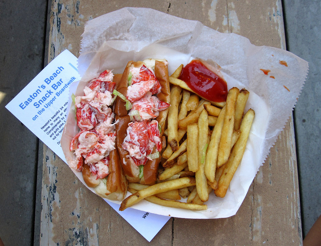 Easton's Beach Snack Bar Twin Lobster Rolls Lobster Enthusiast Flickr