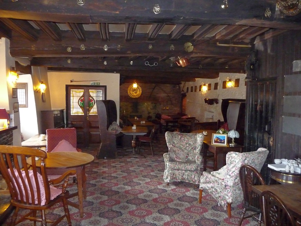 Harberton, Church House Inn Robert Flickr