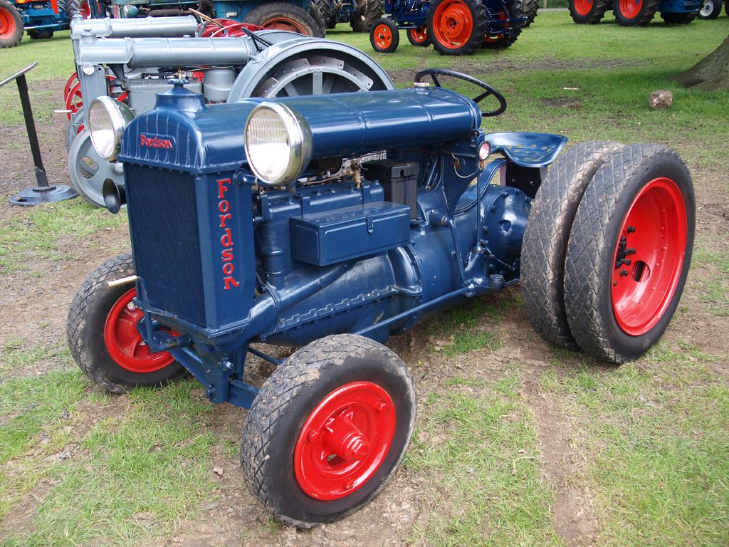 Fordson Farm Tractors 1940 Fordson Farm Tractors 1940 Flickr