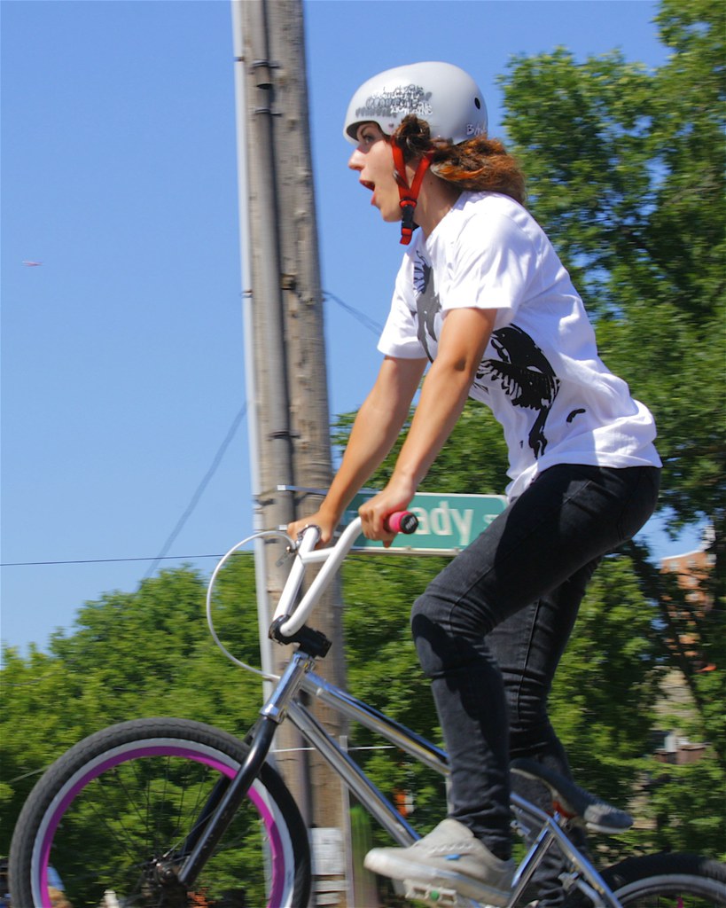 BMX Girl Division BMX Stunt Team Brady Street Festival 2… Flickr