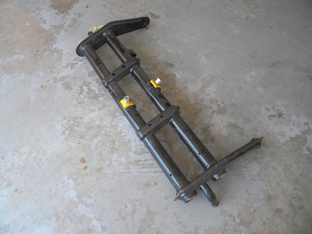 DSCN1610 Linkpin/Kingpin Axle Beam Adjustable andrewbaja Flickr