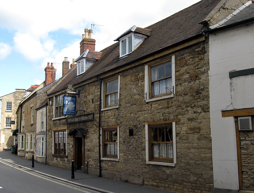 The Swan Inn, Olney, Buckinghamshire The Swan Inn, Olney, … Flickr