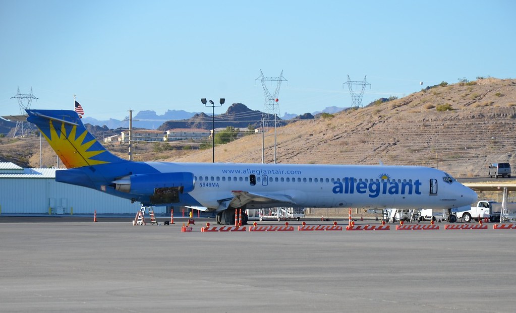 N948MA Allegiant MD87 Taken at Bullhead City Airport on t… Flickr