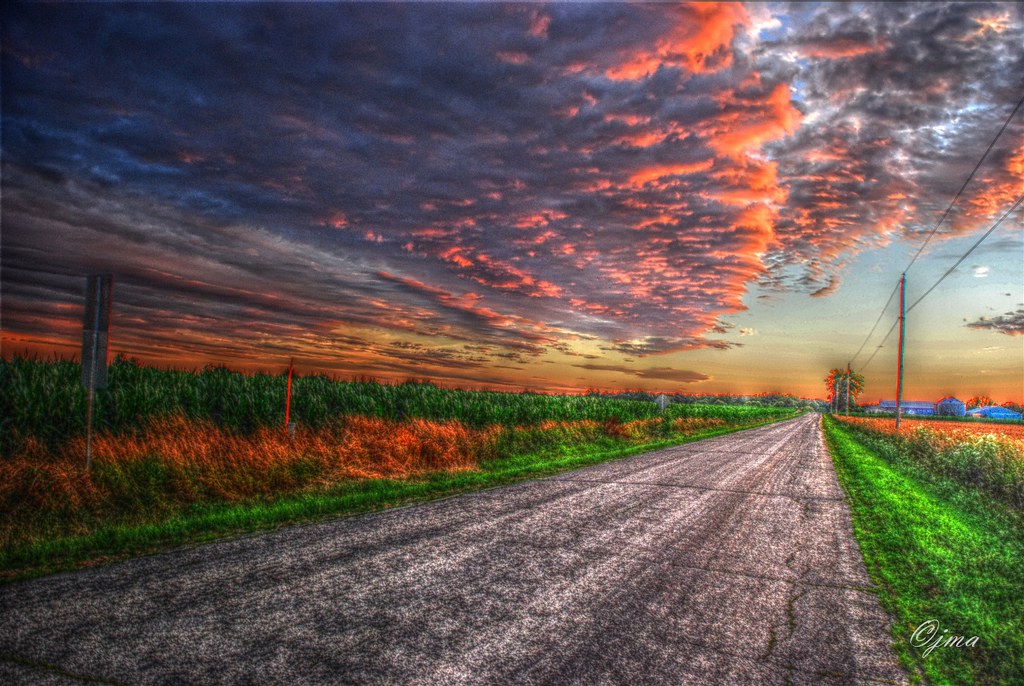 COUNTRY ROAD AT SUNDOWN dsc_8689 hdr Luminance HDR 2.0.2 t… Flickr