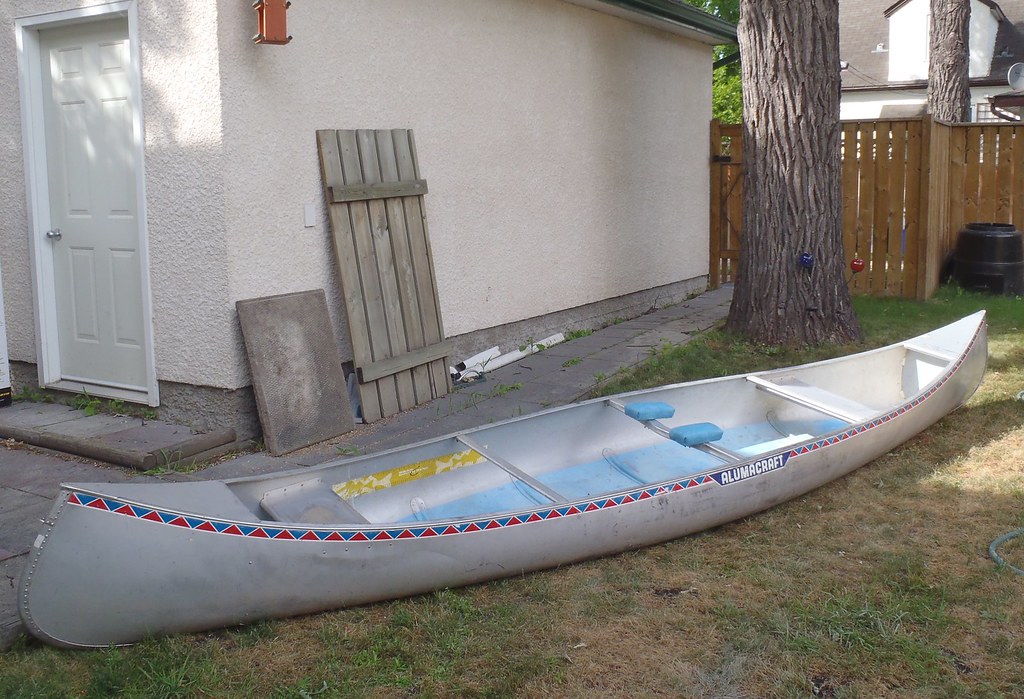 Alumacraft Canoe My good old fishing canoe... now up for s… steven