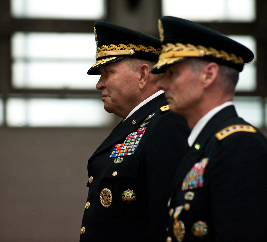 110714ASV709066 Gen. James D. Thurman stands with Gen. … Flickr