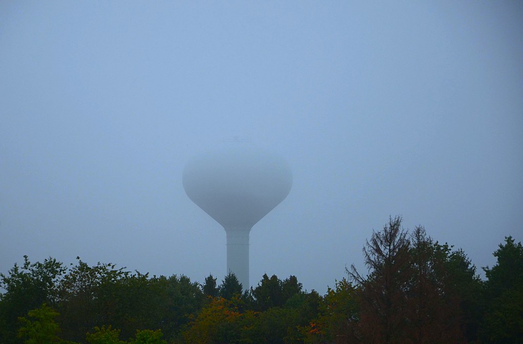 Water tower East Windsor NJ Fog shrouded water tower, fr… Flickr