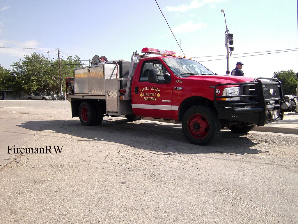 Little RiverAcademy, TX VFD Booster 1 2004 Ford F450/NFPA… Flickr