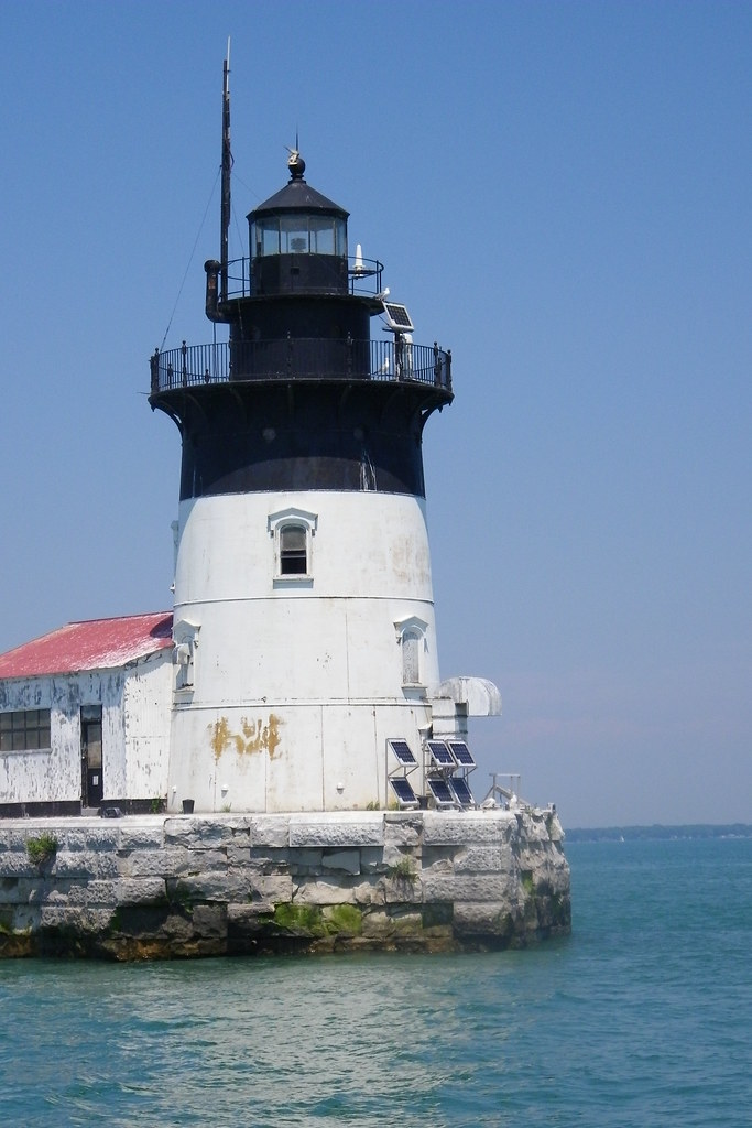 Detroit River Light (South Rockwood, Michigan) The Detroit… Flickr