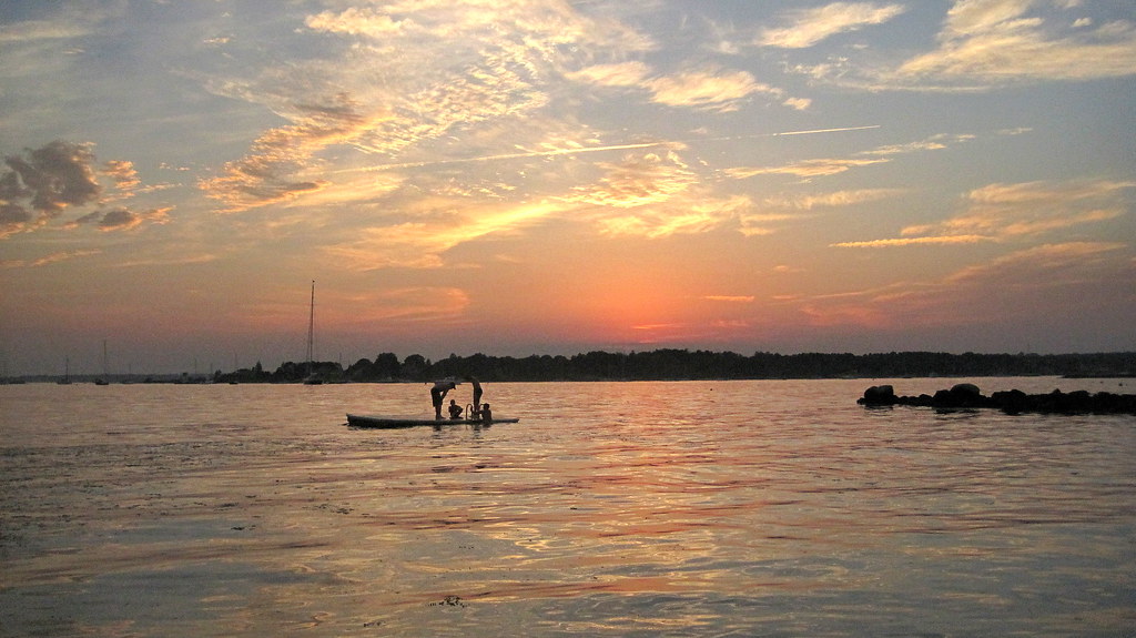 Dubois Beach, Stonington, CT ashm.r Flickr