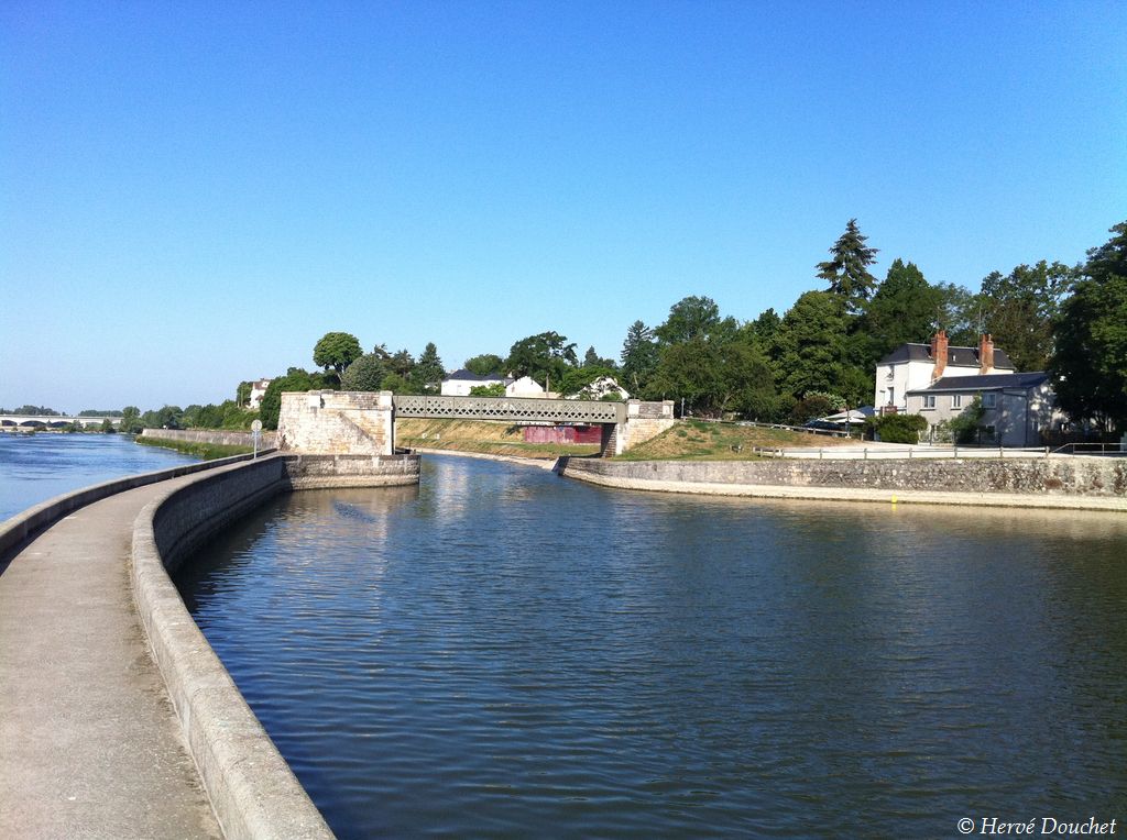 Front de Loire St Jean de Braye RV45000 Flickr