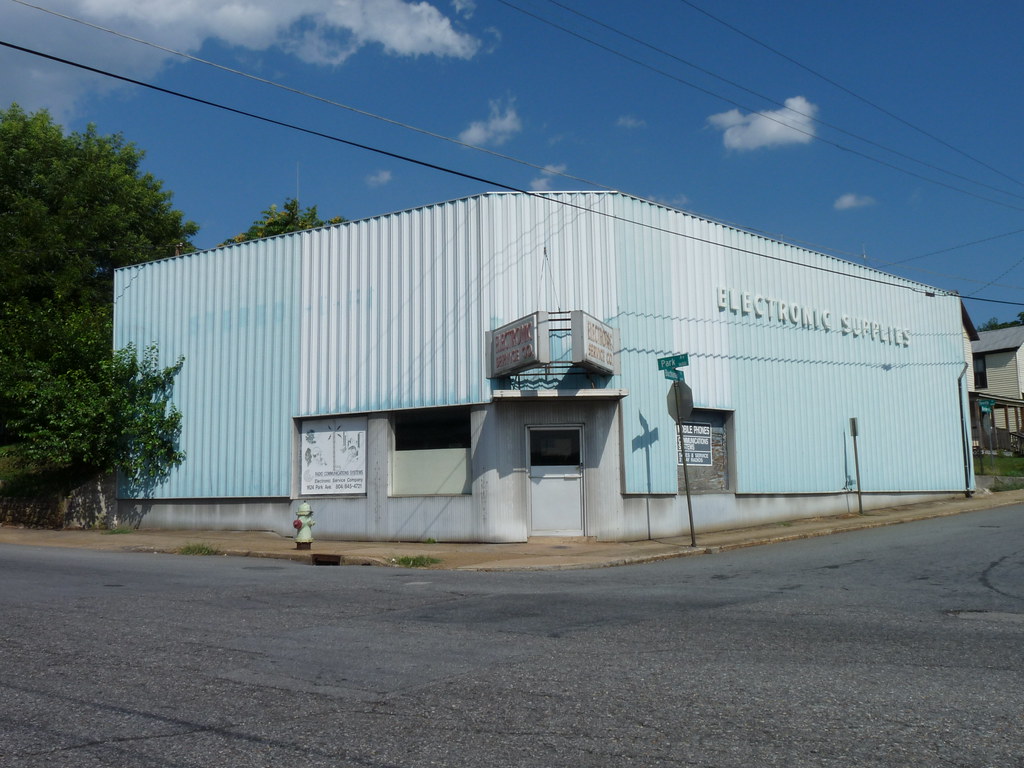 former electronics store in Lynchburg, Virginia Electronic… Flickr