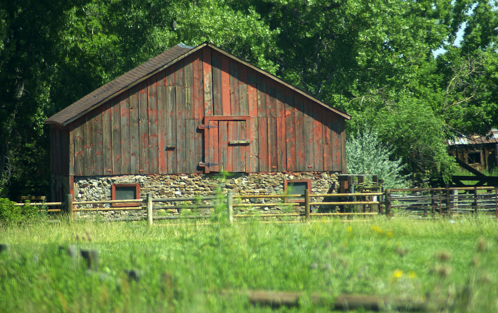 Cherryvale barn a photo on Flickriver