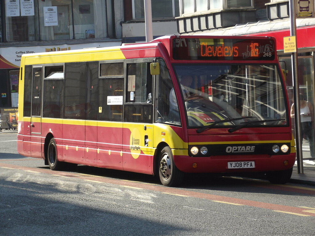 Blackpool Transport 248 YJ08PFA Optare Solo M950. Abringdo… Flickr