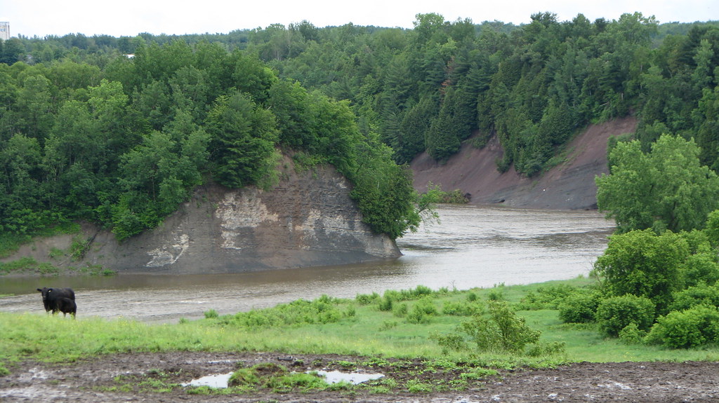 SainteMonique, Québec Sur les berges de la rivière Nicole… Flickr