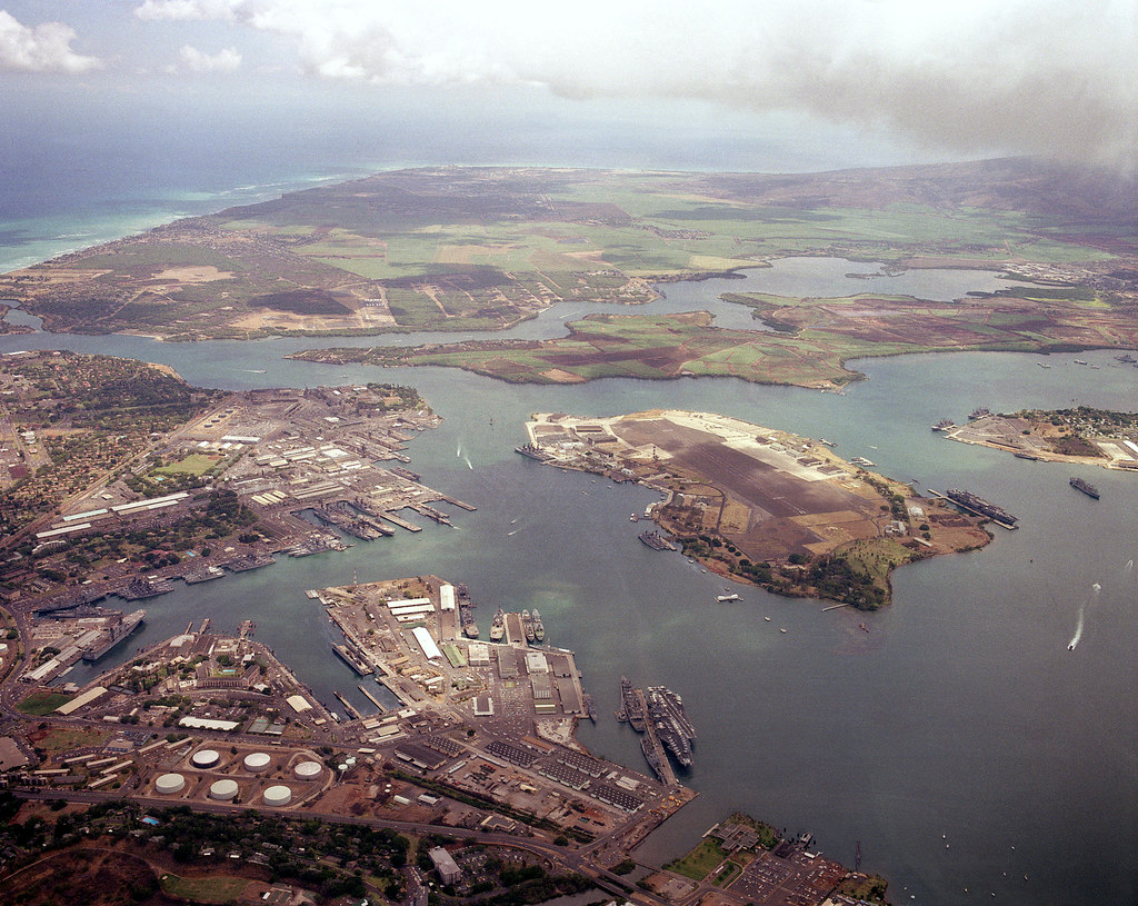 Aerial view of Pearl Harbor, Hawaii (USA) Date 15 April 19… Flickr