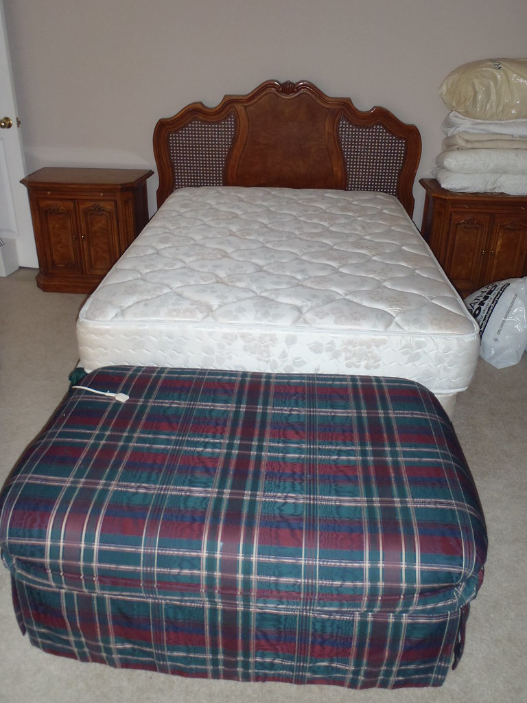 P8040110 Le Papillon Estate LS Flickr