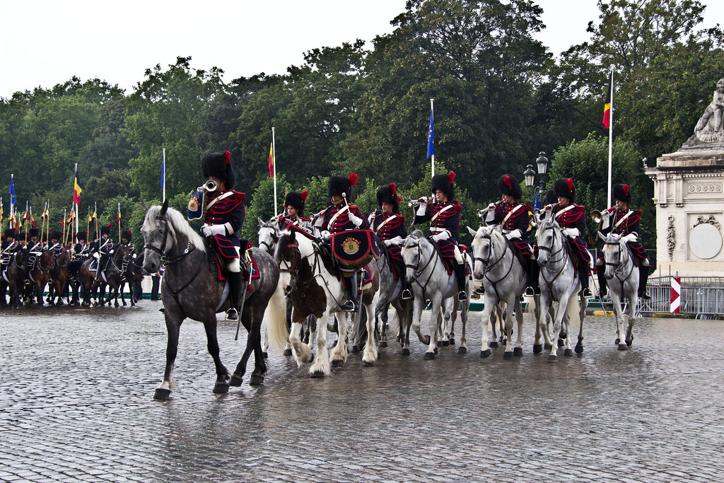 Belgique 21 juillet 2011 Escorte royale à Cheval Flickr