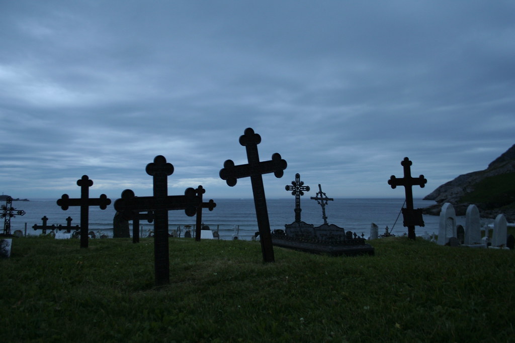 Ervik Graveyard Midnight Graveyard of Ervik Church capture… Flickr