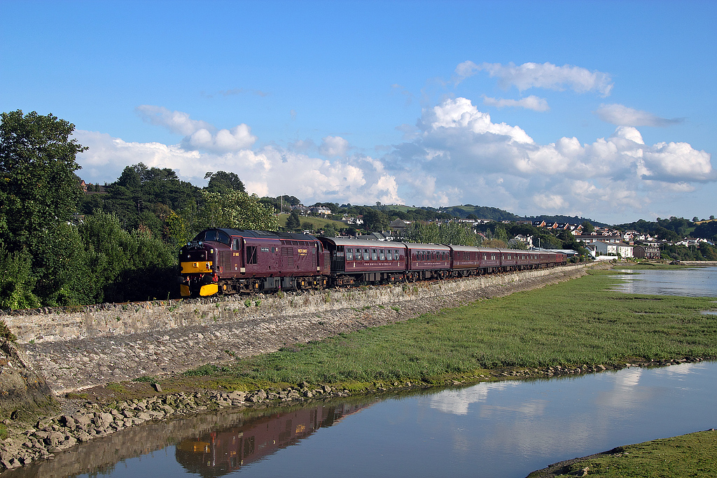 37685 at Glan Conwy, 1Z25 ChesterLlanrwst 10/07/11 Flickr