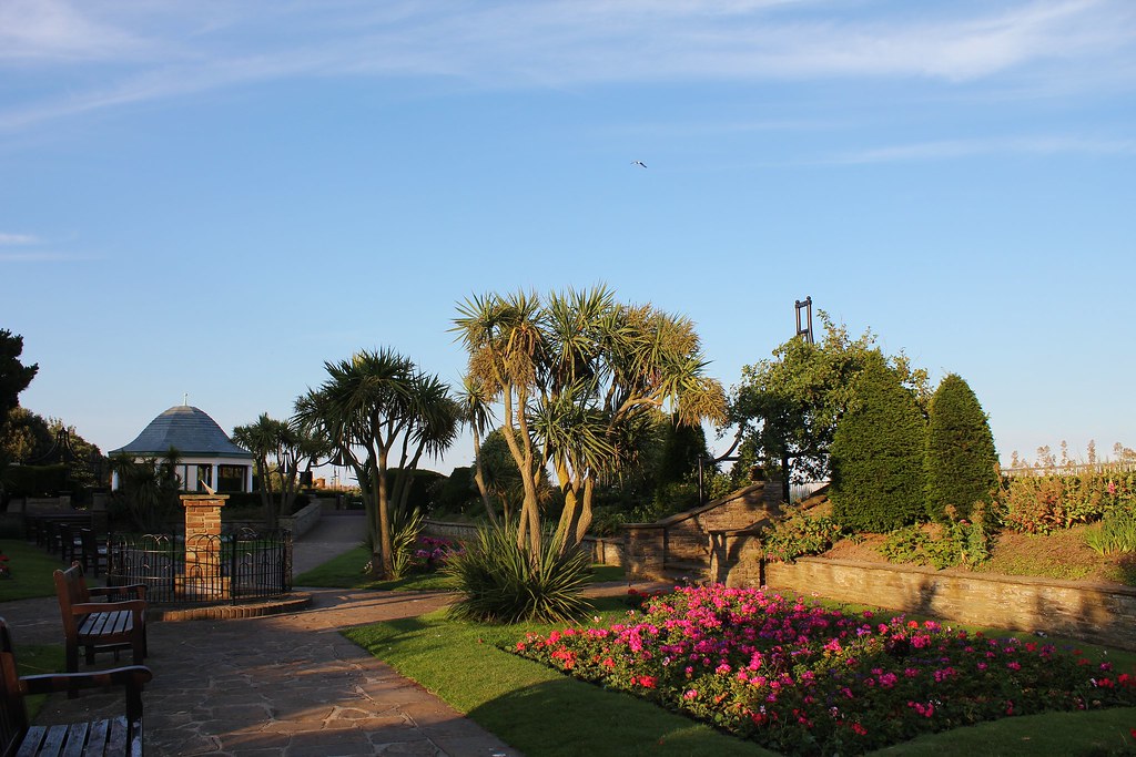 clacton on sea memorial gardens allilou Teacy Flickr