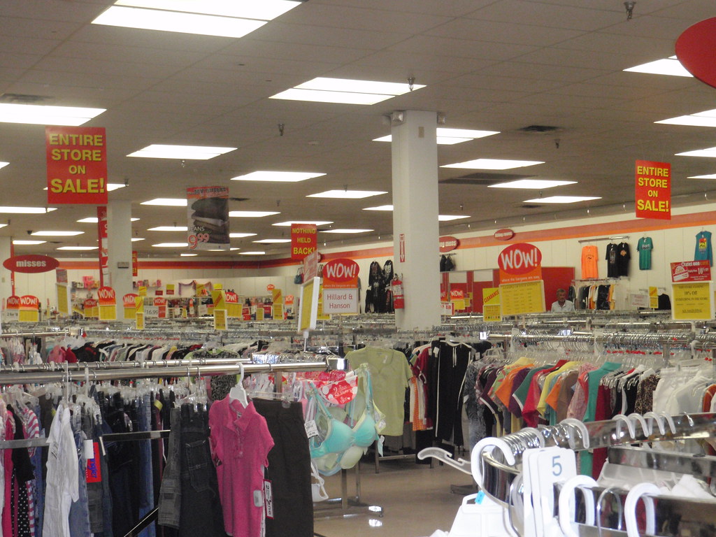 Bealls Outlet Store Closing (Fort Myers, FL) Mason Mcfelia Flickr