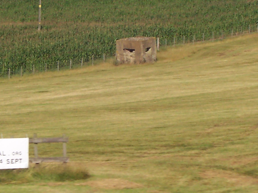 WW1 Pillbox Location By A249 road, nr. Stockbury, SW of j… Flickr