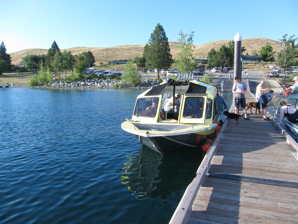 32The Hunters' boat, Wallowa Lake froggyjohn Flickr