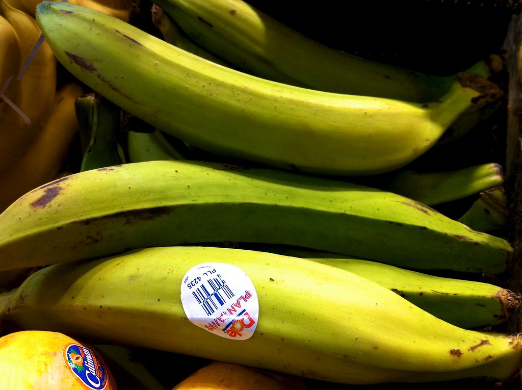 Plantain Close Up Plantains at Noe Valley Whole Foods. PLU… Flickr