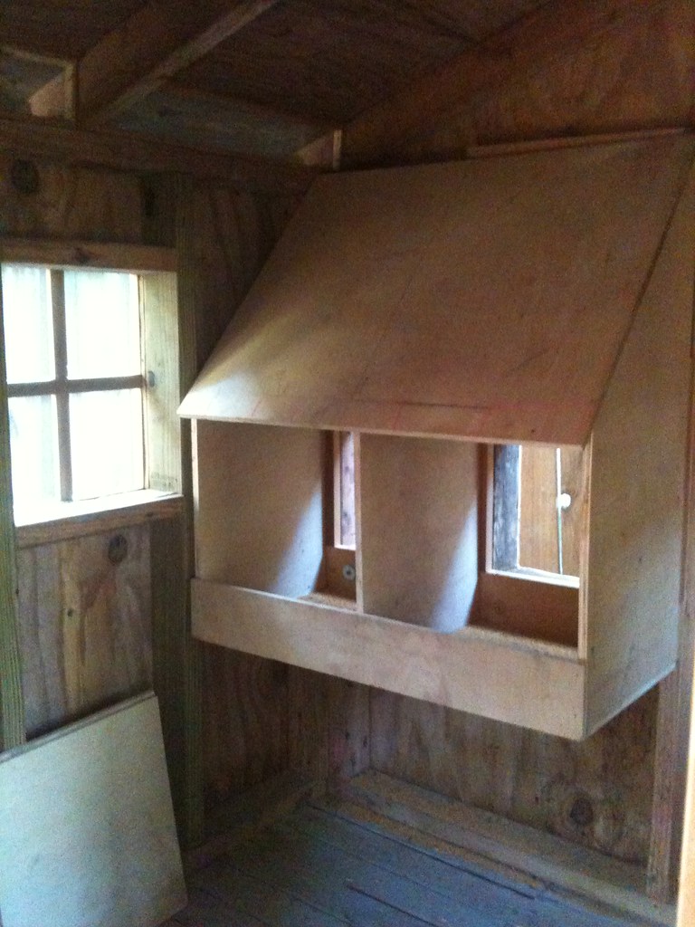 chickencoopplayhouse_15 playhouse chicken coop conversion … Flickr